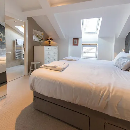 شقة Holidays - Regent Penthouse هاروغايت