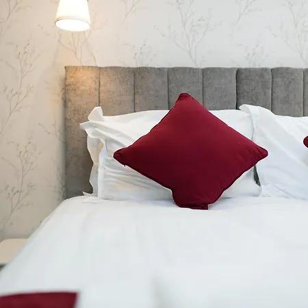 Holidays - Regent Penthouse * هاروغايت